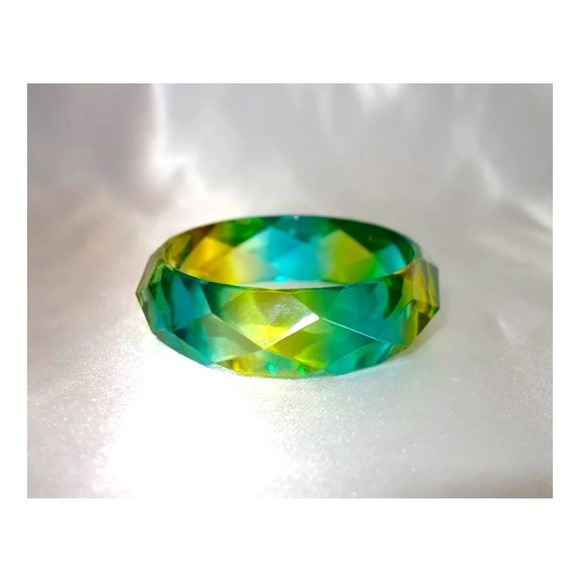 Facet Bracelet - Picture 2 of 4